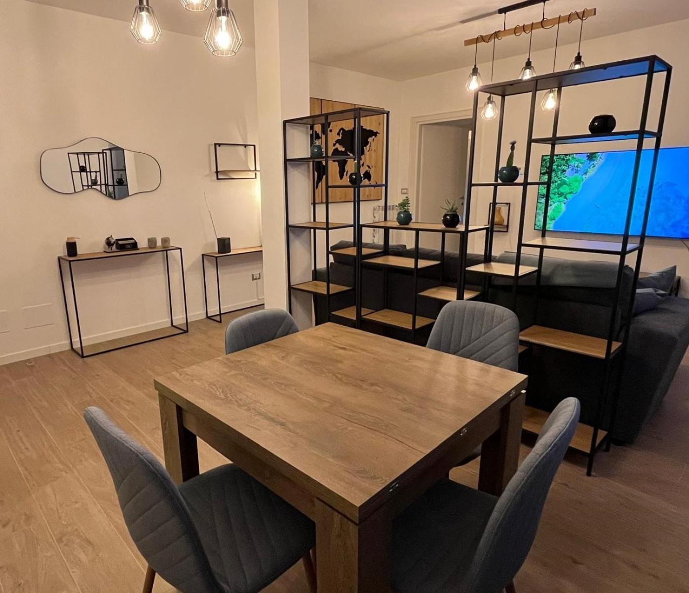 Boutique House La Fenice Piacenza Eksteriør bilde